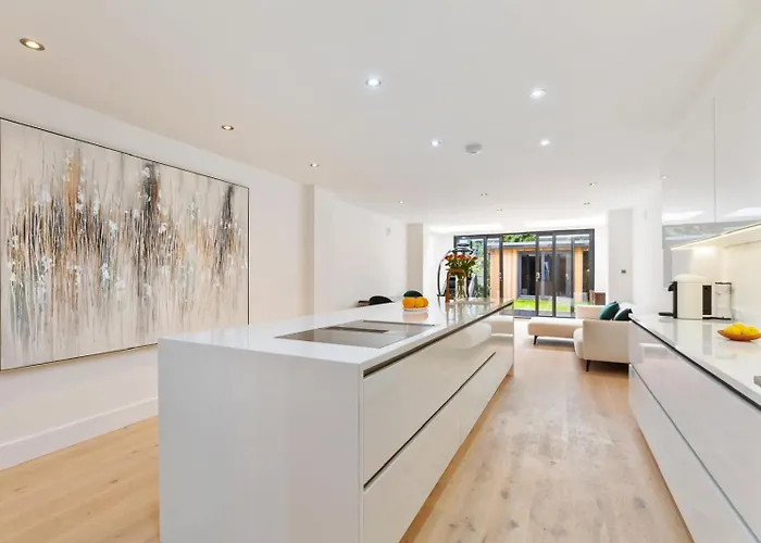 Проживание в семье To Rent In Modern House,central Location *